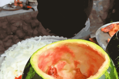 宁夏网红吃瓜事件,揭秘网络舆论的风暴与真相 第3张 宁夏网红吃瓜事件,揭秘网络舆论的风暴与真相 第3张