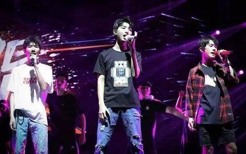 三代演唱会爆料视频播放,经典重现,青春回忆 第2张 三代演唱会爆料视频播放,经典重现,青春回忆 第2张