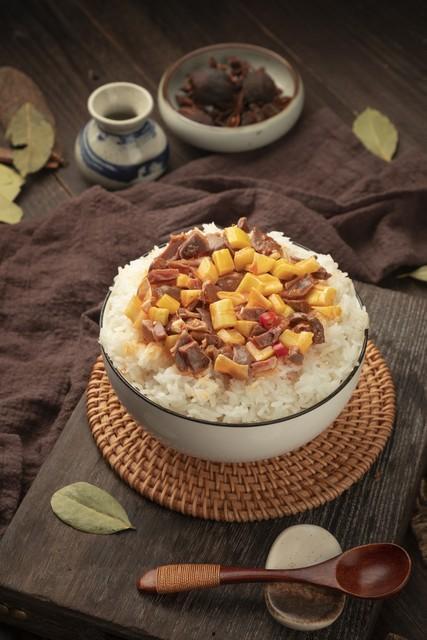 自热米饭爆料视频大全集,爆款美食背后的奥秘与操作全解析 第2张 自热米饭爆料视频大全集,爆款美食背后的奥秘与操作全解析 第2张