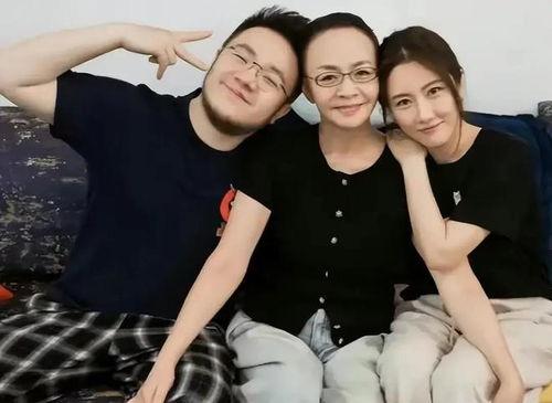 娱乐八卦吃瓜每日爆料最新,当红明星背后的惊人真相  第3张