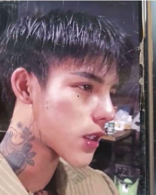 殷世航说去娱乐圈爆料,独家爆料震惊业界 第2张 殷世航说去娱乐圈爆料,独家爆料震惊业界 第2张