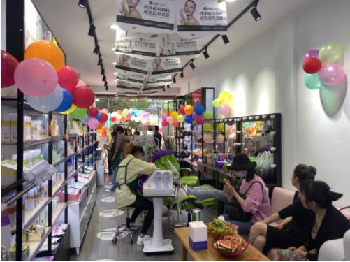 广州化妆品店爆料视频,揭秘行业潜规则与真实产品效果  第3张