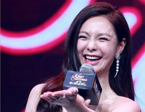 沈梦晨最新爆料图片高清,揭秘时尚女神的私藏美照