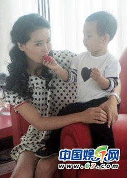 球球爆料王艳视频,王艳视频揭秘，精彩瞬间引网友热议