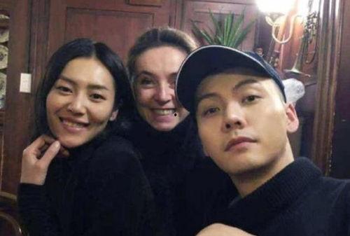 刘雯和陈伟霆最新爆料,揭秘娱乐圈背后的惊人真相！  第3张