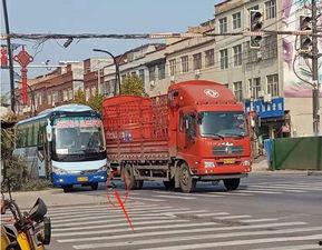 杞县黄村车祸最新爆料,悲剧现场细节披露,伤亡情况引关注 第2张 杞县黄村车祸最新爆料,悲剧现场细节披露,伤亡情况引关注 第2张